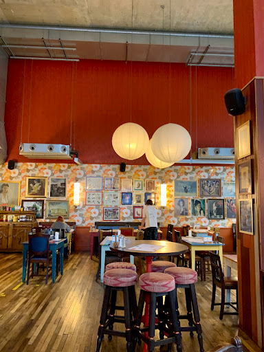 Rococo Lounge - Visual
