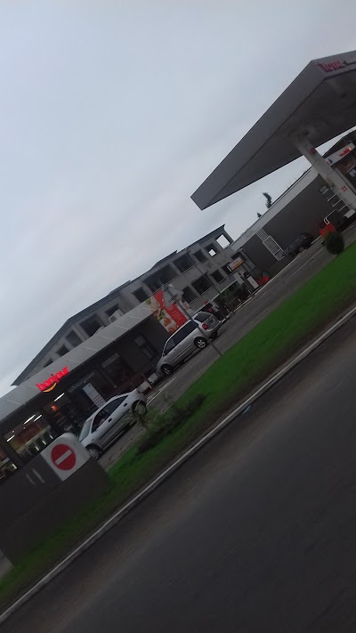 Photos of TOTAL BONAMOUSSADI 2