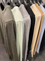 Photo n°4 de DANYBERD à Marseille (Magasin de vêtements pour hommes)