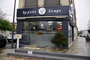 Photo n°3 de La p’tite coupe à Mitry-Mory (Salon de coiffure)