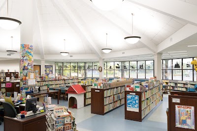 Jones Creek Regional Branch Library
