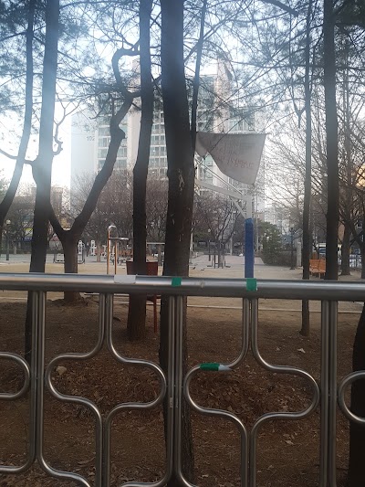 Photos of 방화쌈지공원