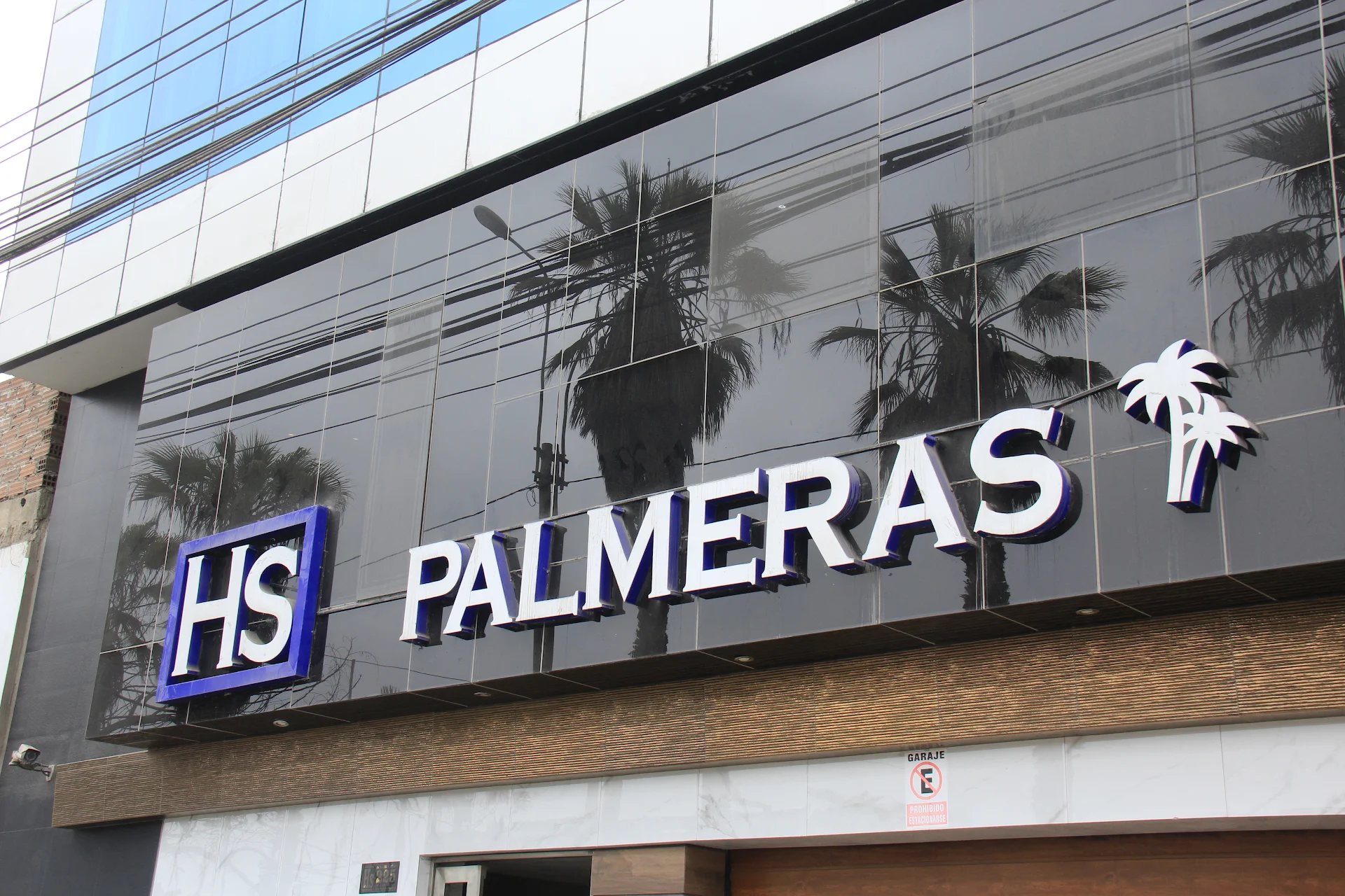 Hostal Palmeras