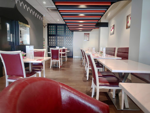 Priya Cafe & Restaurant