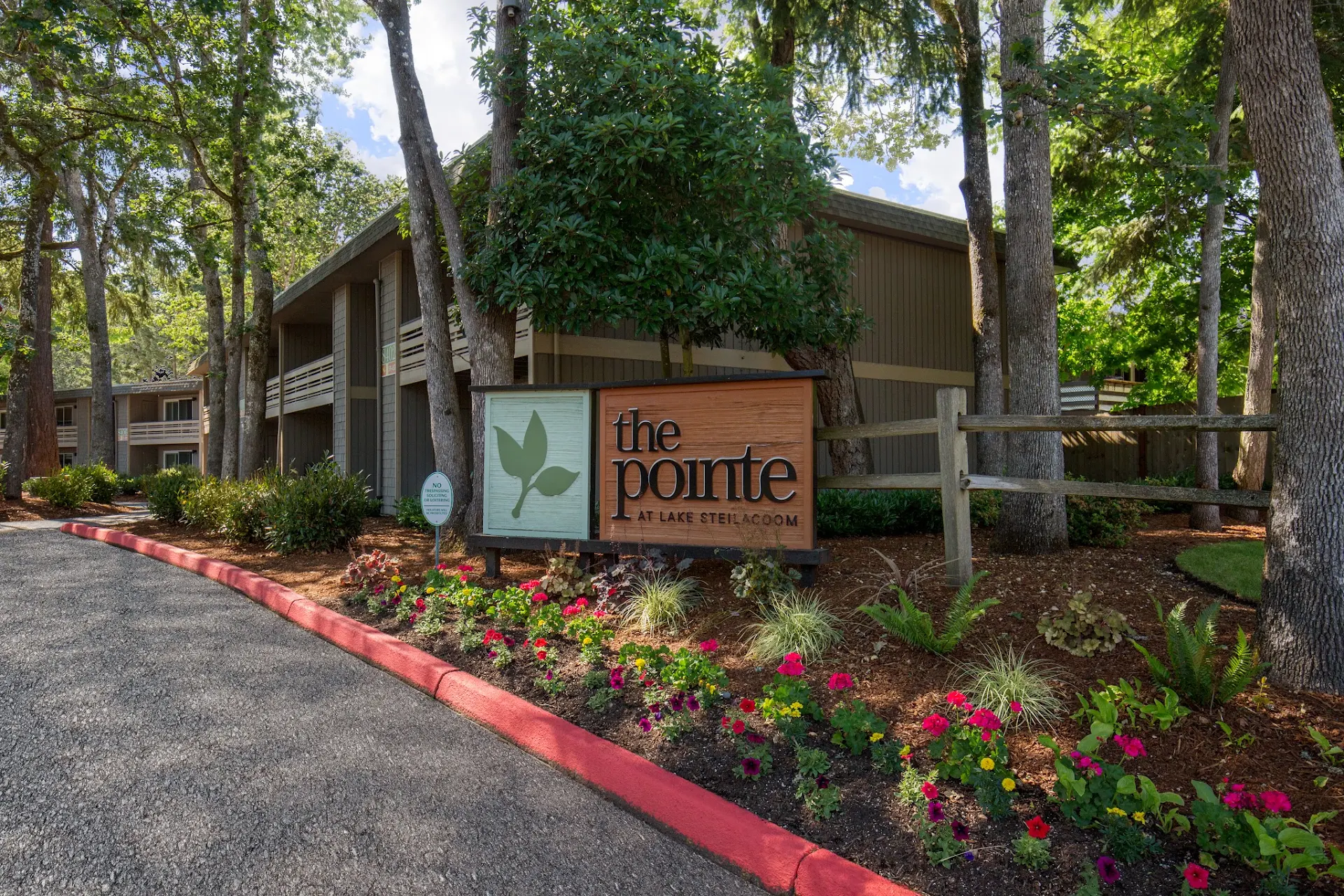 The Pointe At Lake Steilacoom Apartments