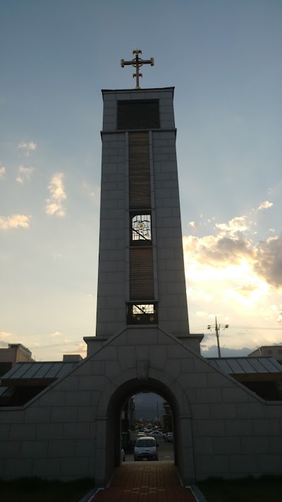 Photos of Cheongho-dong Catholic Church