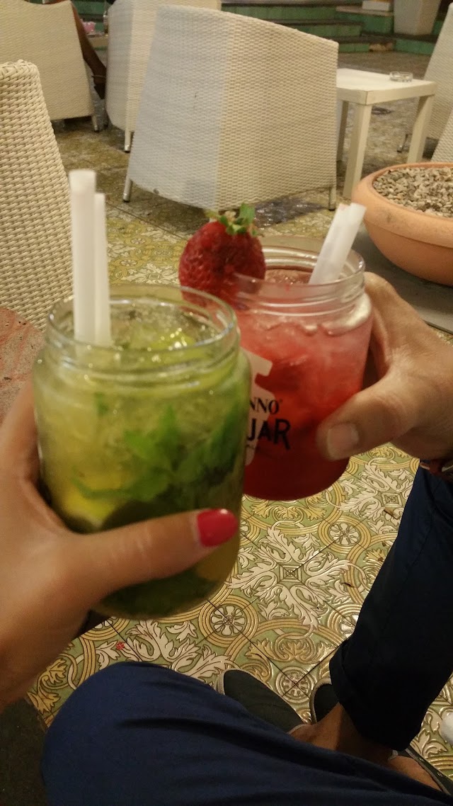 Valentino Club