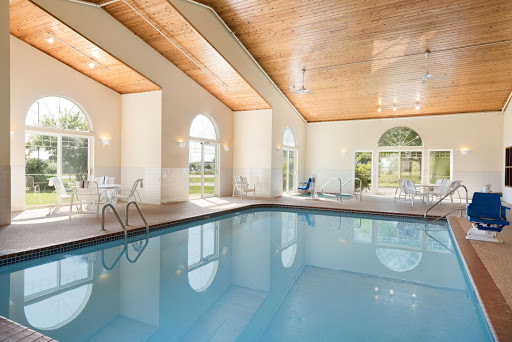 Country Inn & Suites by Radisson, Mason City, IA - Thumbnail