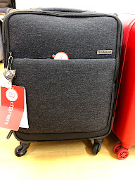 Photo n°22 de Vice Versa Maroquinerie à Châteaubriant (Boutique d'accessoires de mode)