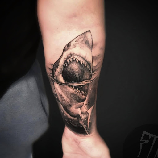 Funtasie Tattoo & Piercing