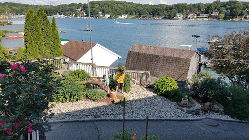 Dow's Boat Rental - Thumbnail