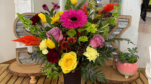 Sweet Karoline's Floral Shop Gallery - United States