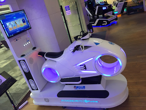 Virtual World - Visual