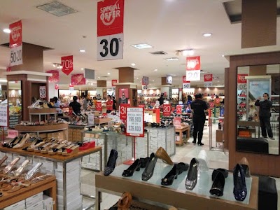 Photos of Golden Truly Mall