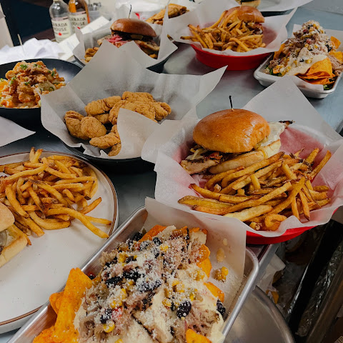 Vinyl Tap and Table by null