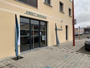 Photo n°3 de Crédit Agricole Vernouillet Corvées à Vernouillet (Banque d'épargne)