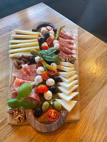 Opinii despre Pizzeria "Tri bunara" în Zadar - Restoran