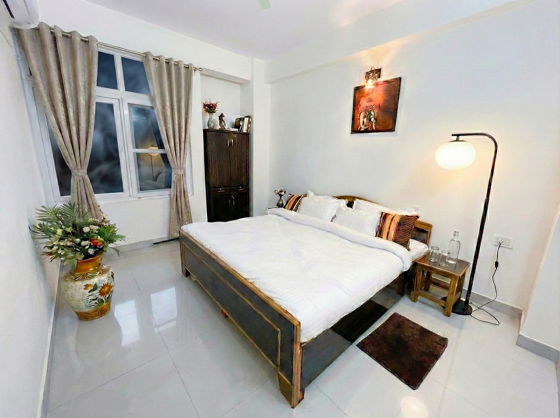 Kashi Gateway - Home Away from Home