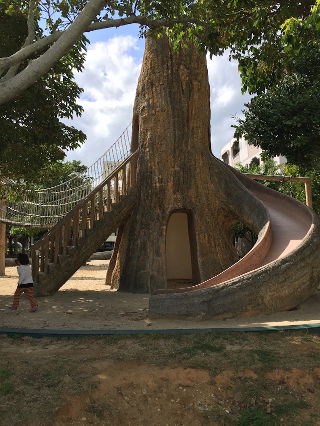Adanjido Park