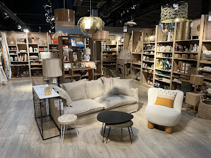 Photo n°11 de Maisons du Monde à Chambourcy (Magasin de canapés)