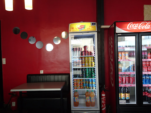 Photo 11 - BURGER SHOP