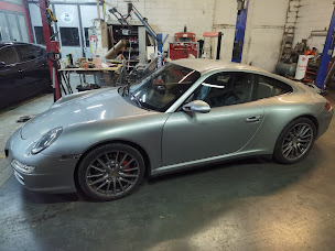 Photo n°5 de BMV AUTO à Sivry-Courtry (Garage automobile)