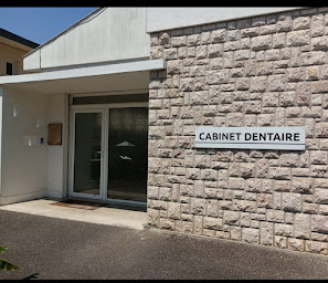 Photo n°6 de Cabinet Dentaire Dr Dominici et Dr Konig à Cazaubon (Cabinet dentaire)
