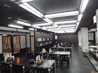 逢坂山かねよ 本店