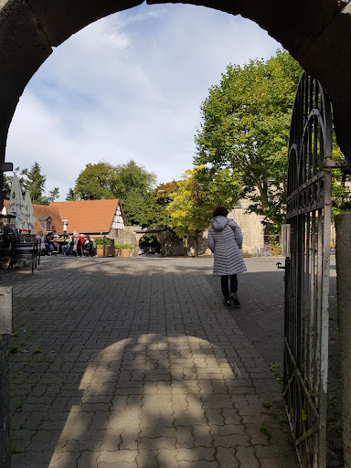 Parkplatz Kloster Schiffenberg - Thumbnail