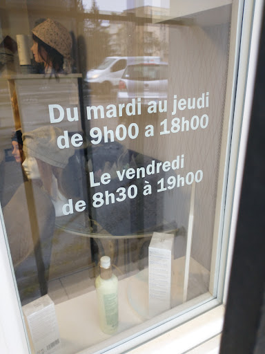 COIFFURE ET ESTHETIQUE BELLEVUE - Thumbnail