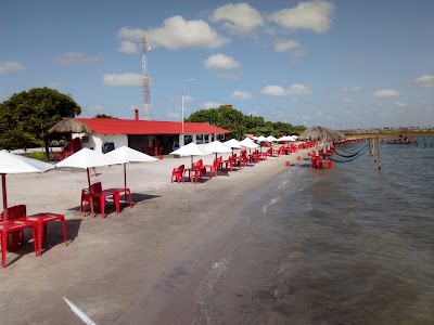 Photos of Lake Robertinho