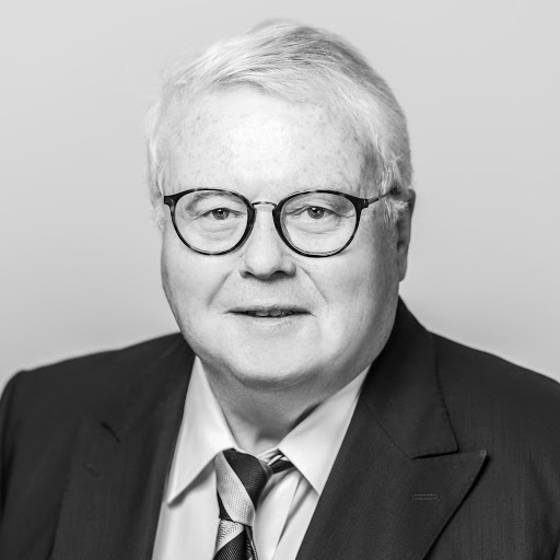 Peter Lohr, Fachanwalt für Strafrecht, Fachanwalt für Baurecht und Architektenrecht