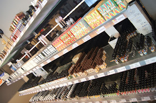 Photo n°7 de Plaisir de fumer - Lavelanet - Cigarette électronique & CBD SATYVA à Lavelanet (Boutique de cigarettes électroniques)