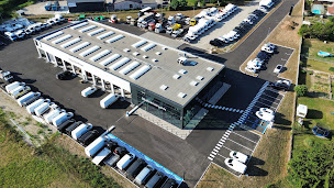 Photo n°7 de Mercedes-Benz Huillier Dauphiné Poids Lourds _ Nivolas-Vermelle à Nivolas-Vermelle (Concessionnaire de poids lourds)