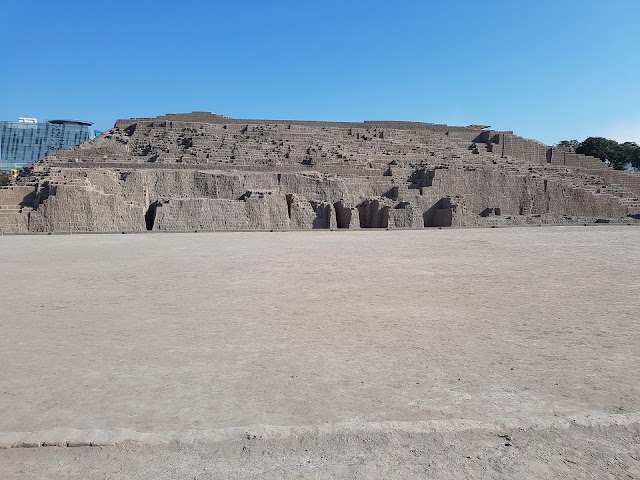 Huaca Pucllana