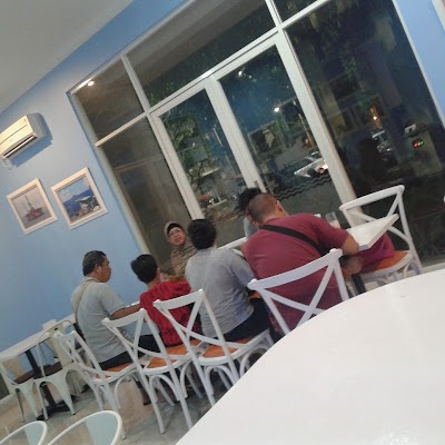 Photos of Edelweiss Bekasi Spa & Lounge