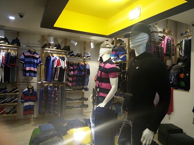 Photos of Bilushi For Him