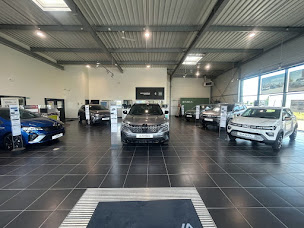 Photo n°27 de Renault Romilly - Groupe Autosphere à Maizières-la-Grande-Paroisse (Vendeur de voitures d'occasion)