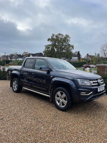 84 Brookwood Rd, London SW18 5BY