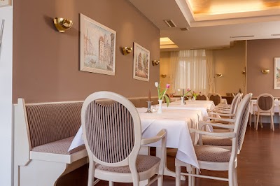 Photos of Hotel Rosenhof in Kemmern bei Bamberg