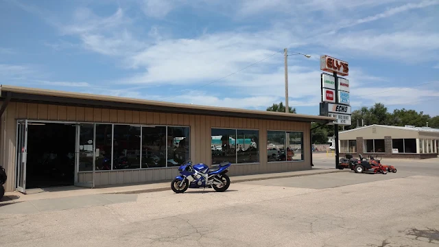 Ely's Kawasaki