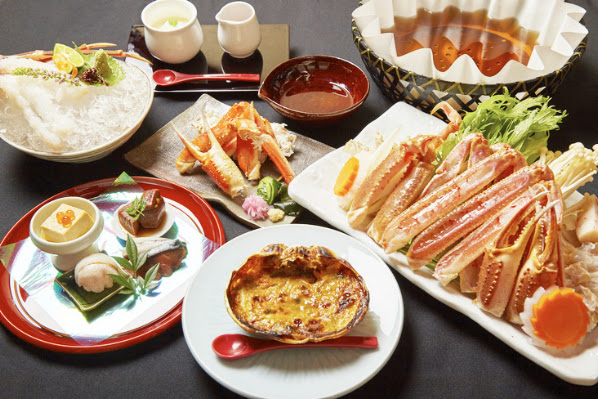 泳ぎとらふぐ活蟹料理 あじ平 曽根崎 dishes