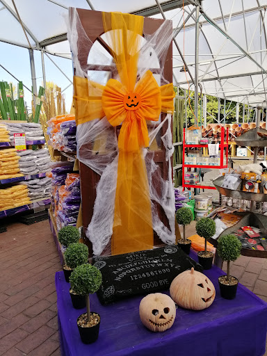 Garden King Garden Centre Gallery - United Kingdom