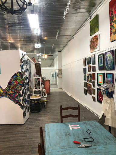 310 Gallery - Visual