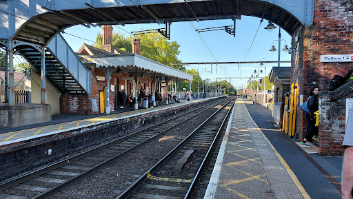 Ingatestone - Visual