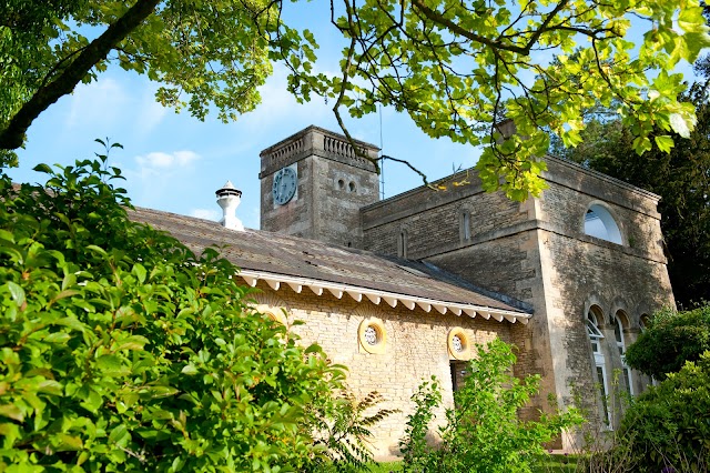 Cowley Manor - Part of A Curious Group of Hotels