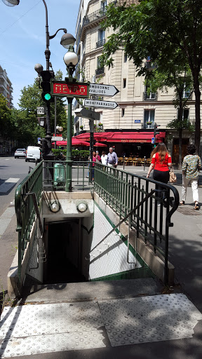 Boucicaut Gallery - France
