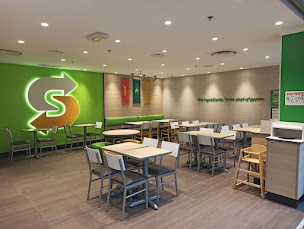 Photo n°19 de Centre Commercial Carrefour Annecy à Annecy (Boutique de cigarettes électroniques)