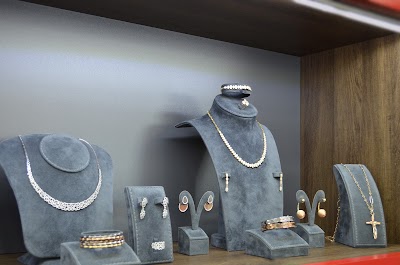 Photos of Joud Soutou Jewelry
