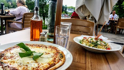 Photos of Liquor Store Resto-Bar-Magog